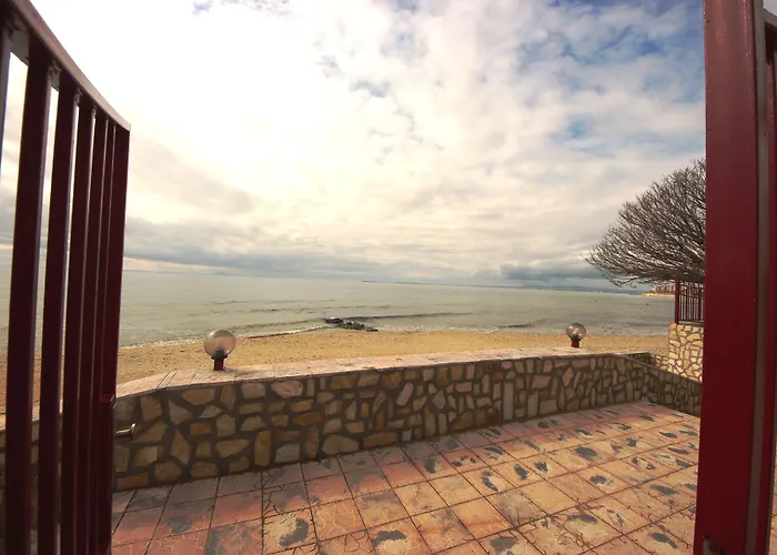 Privilege - Menada アパート