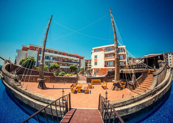 アパート Privilege - Menada *