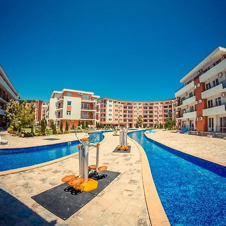 Privilege - Menada * Elenite