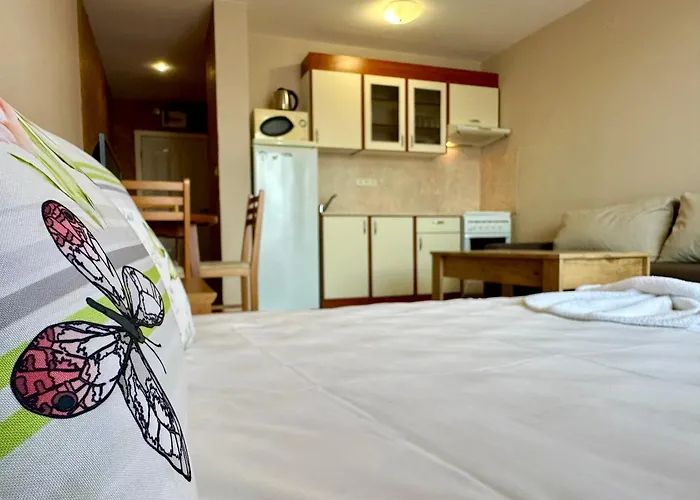 Privilege - Menada *