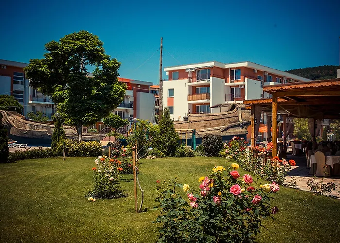 Privilege - Menada *